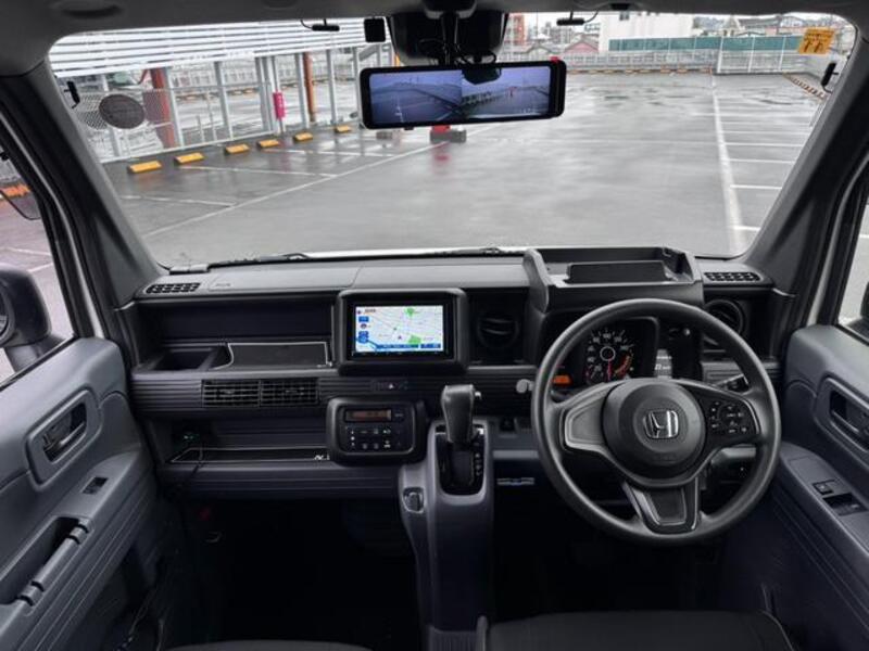 N-VAN