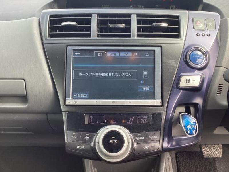 PRIUS ALPHA
