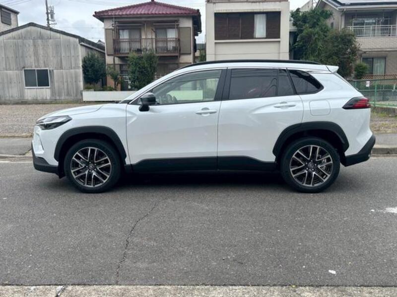 COROLLA CROSS