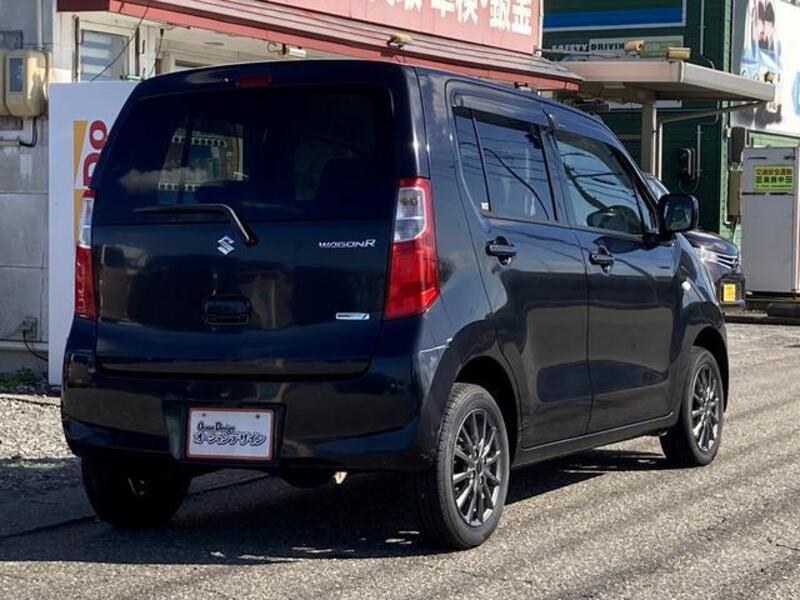 WAGON R