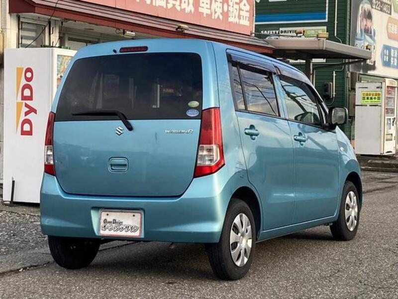 WAGON R