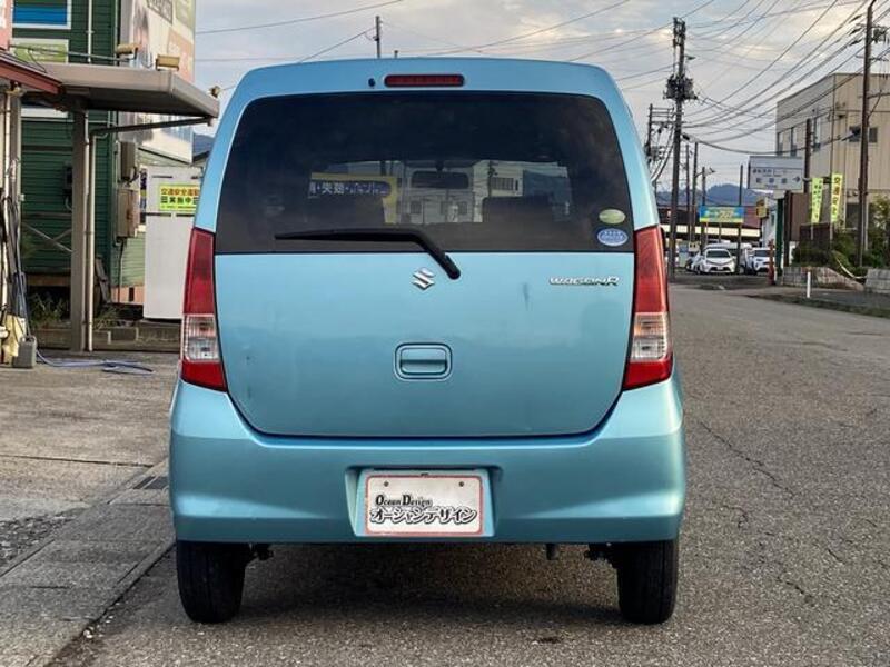 WAGON R