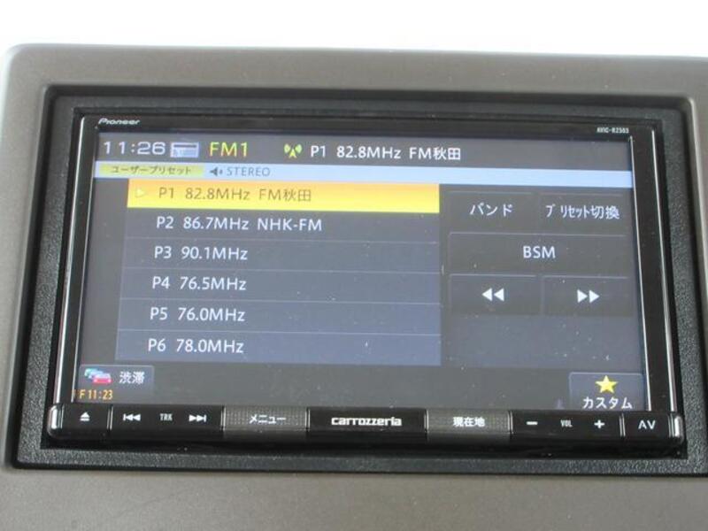N BOX
