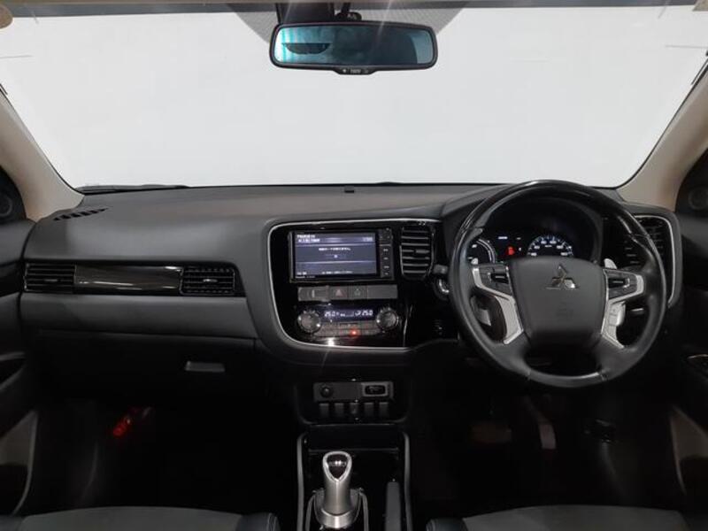 OUTLANDER PHEV
