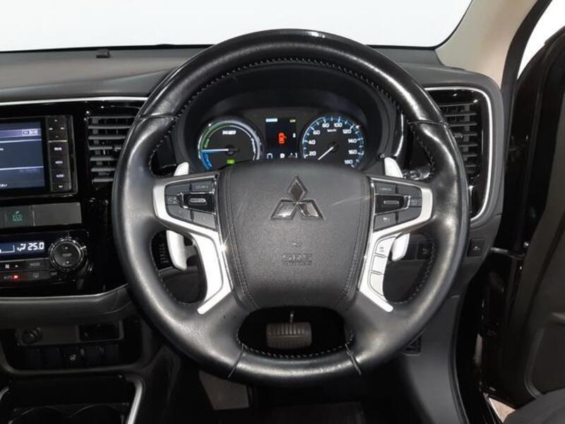 OUTLANDER PHEV