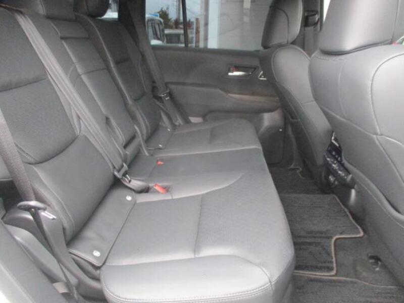 LAND CRUISER