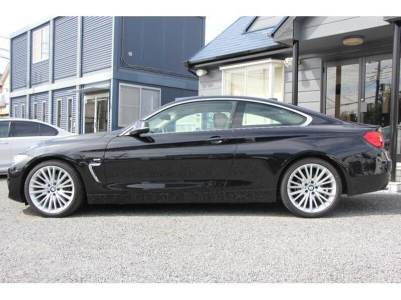 4 SERIES