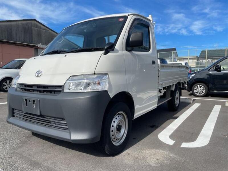 TOWNACE TRUCK