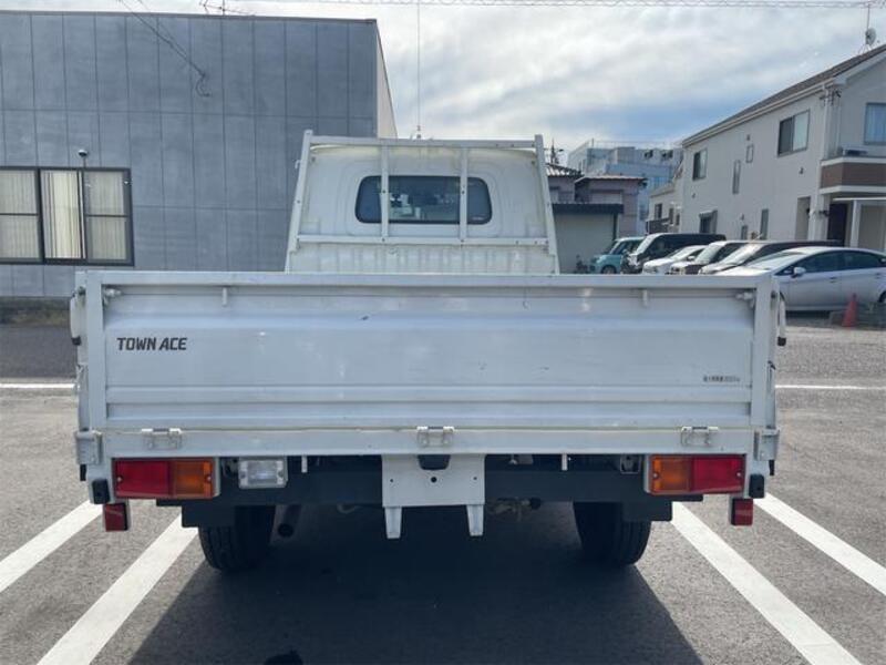 TOWNACE TRUCK