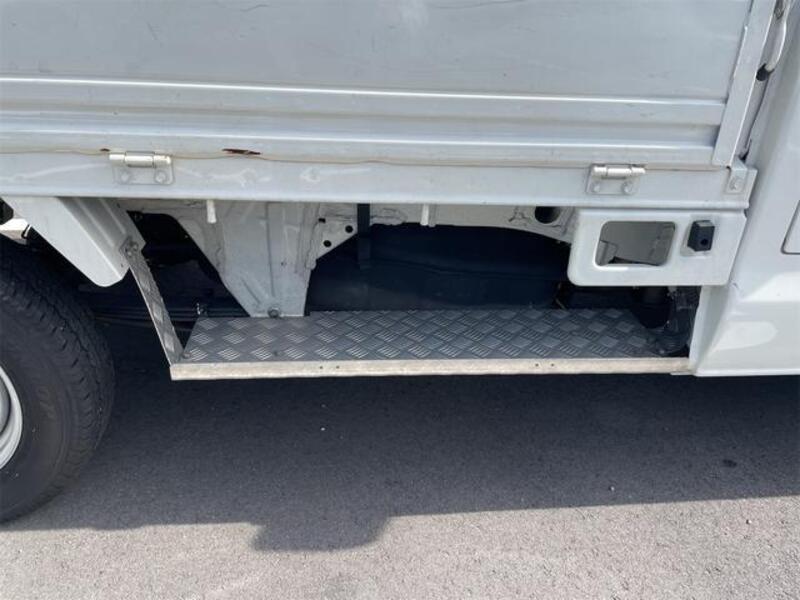 TOWNACE TRUCK