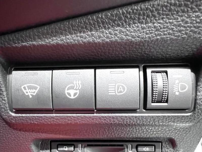 COROLLA CROSS