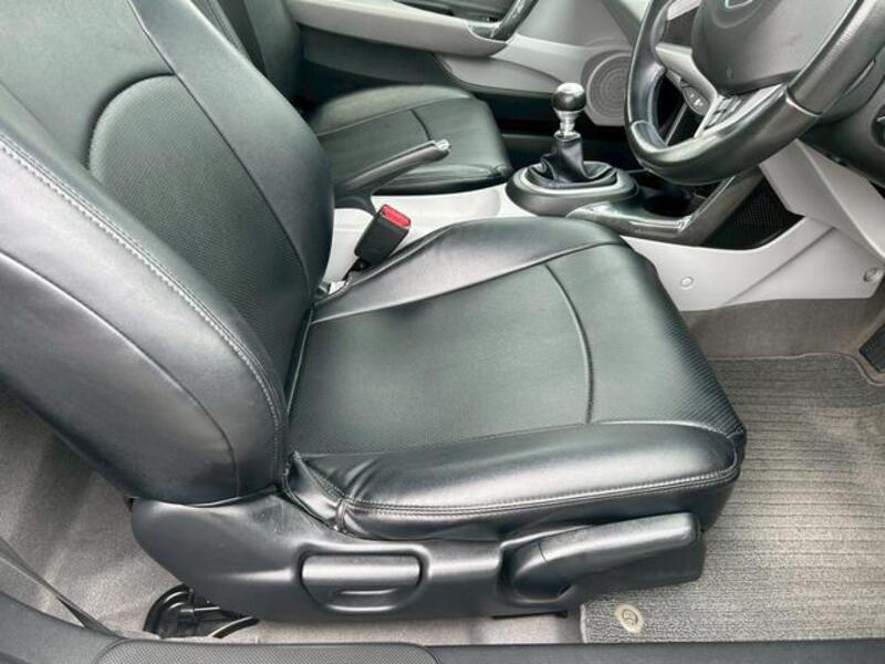 CR-Z