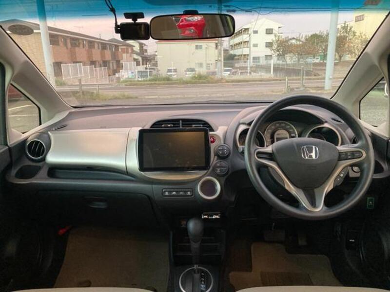 FIT HYBRID