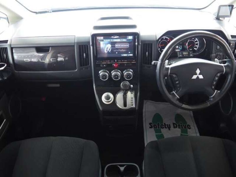 DELICA D5
