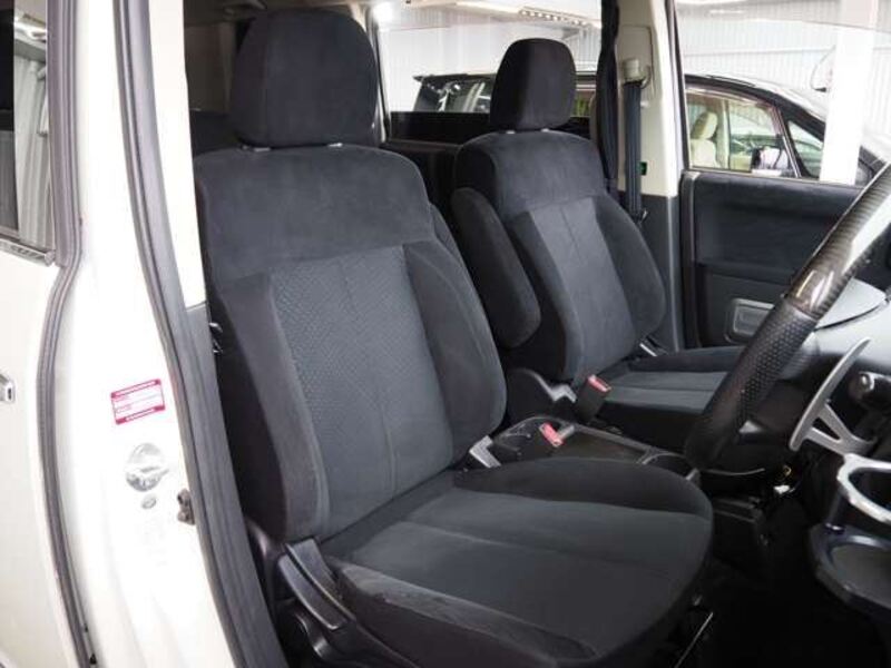 DELICA D5