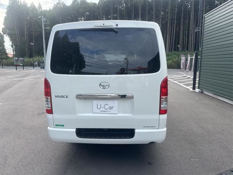HIACE VAN