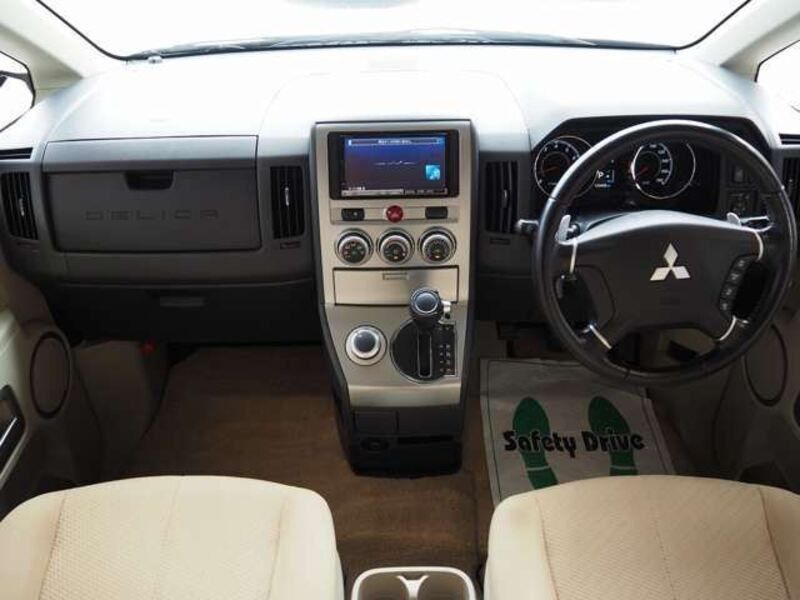 DELICA D5