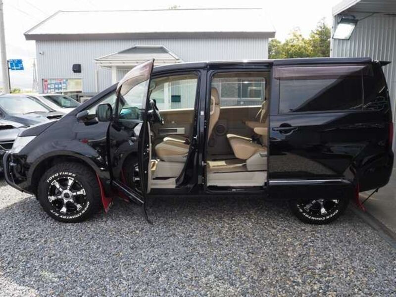 DELICA D5