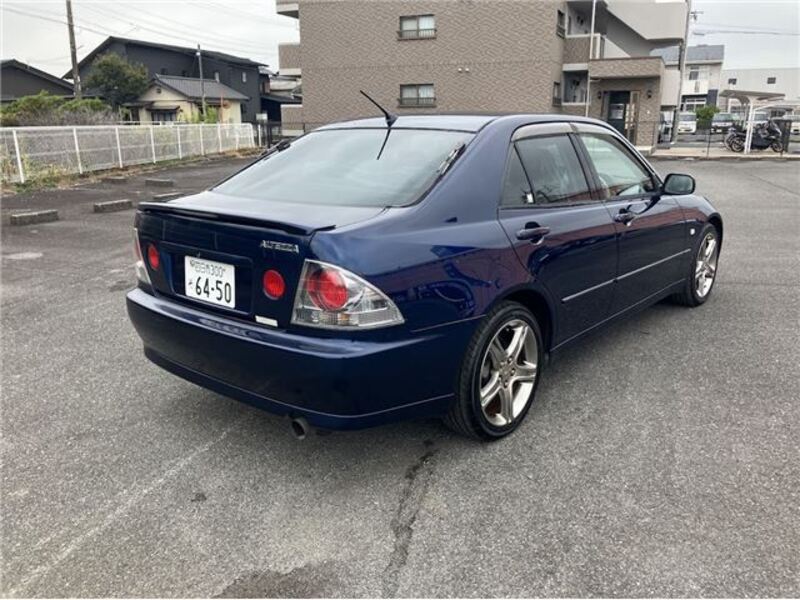 ALTEZZA