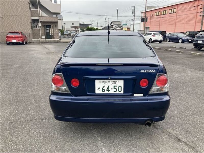 ALTEZZA