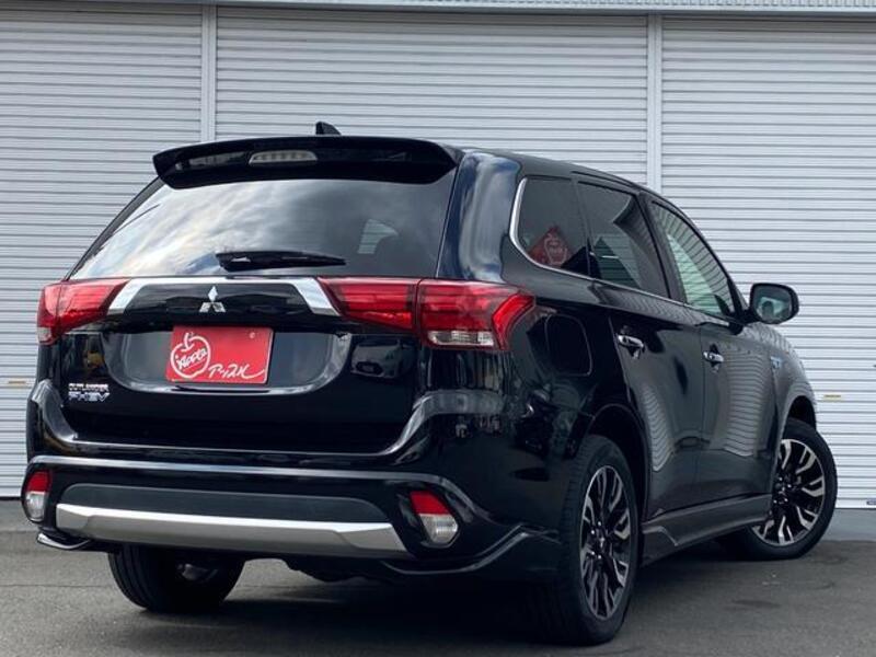 OUTLANDER PHEV