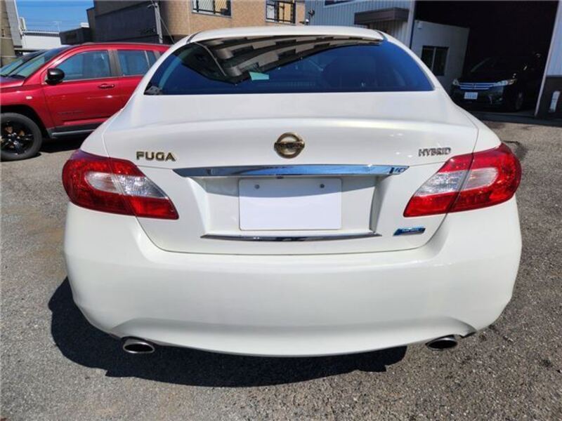 FUGA HYBRID