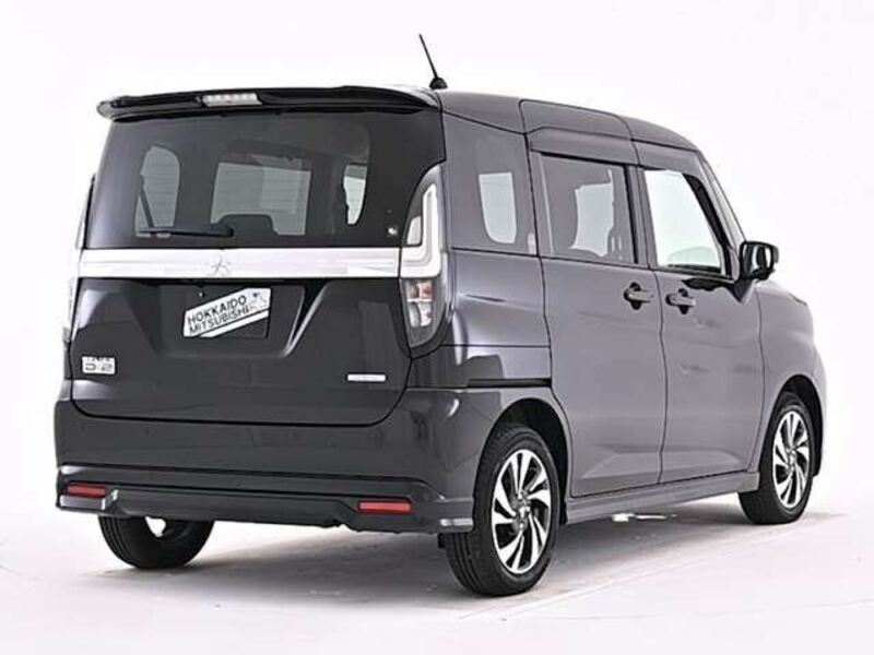 DELICA D2