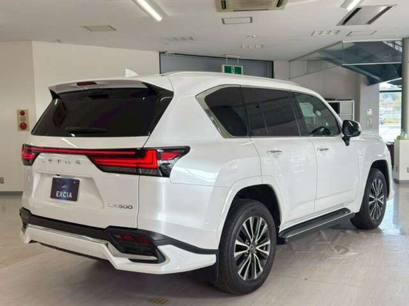 LX