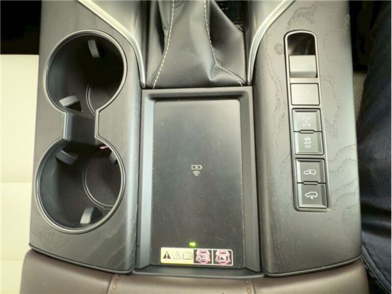 LX