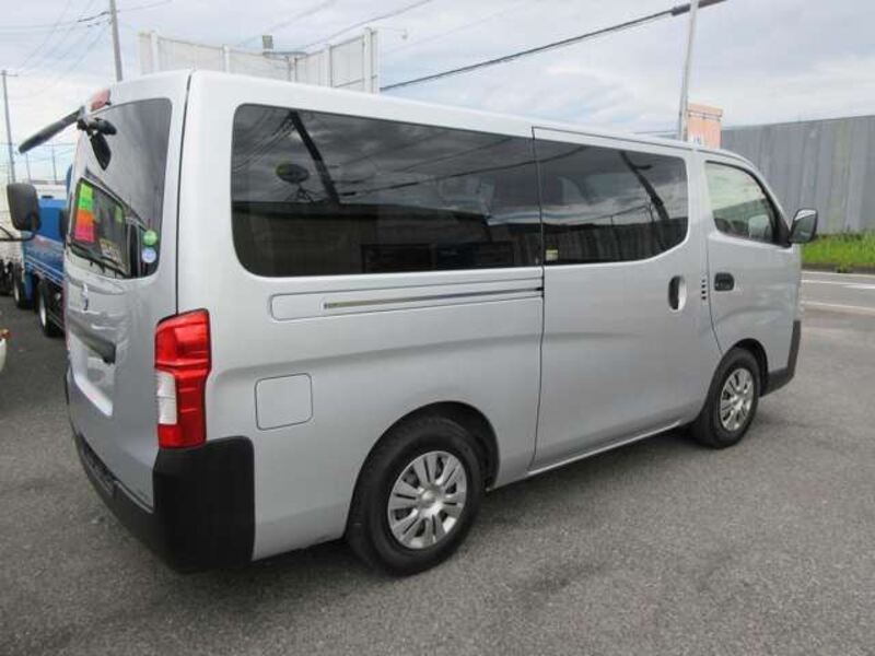 NV350 CARAVAN
