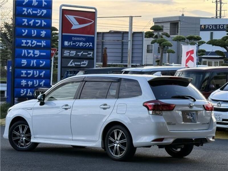 COROLLA FIELDER