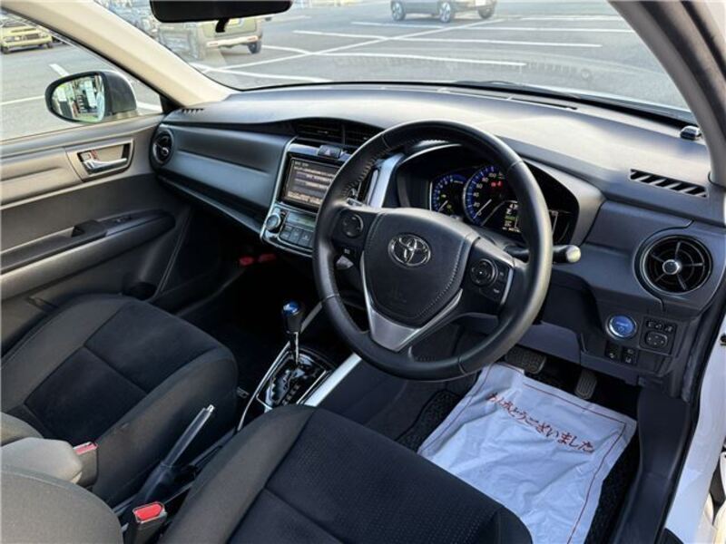 COROLLA FIELDER