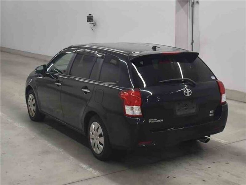 COROLLA FIELDER