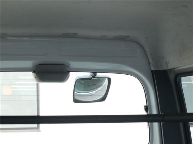 BONGO VAN