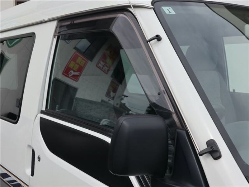 BONGO VAN