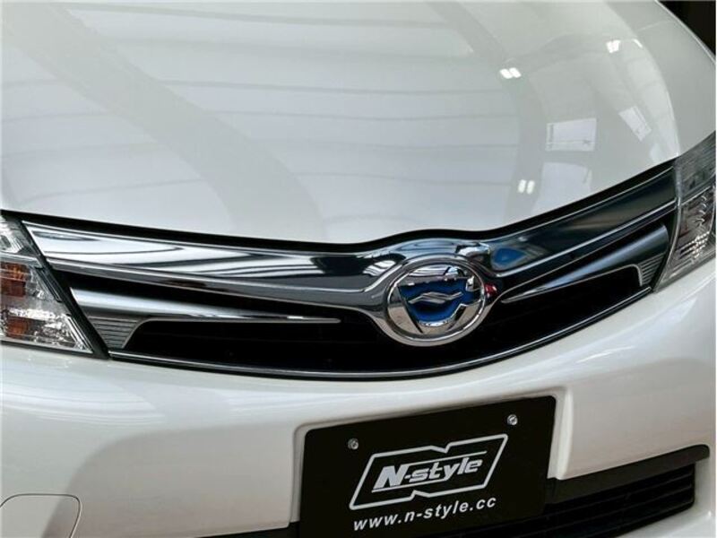 COROLLA AXIO