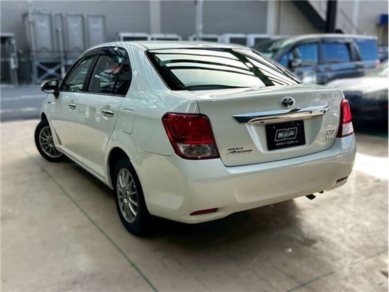 COROLLA AXIO