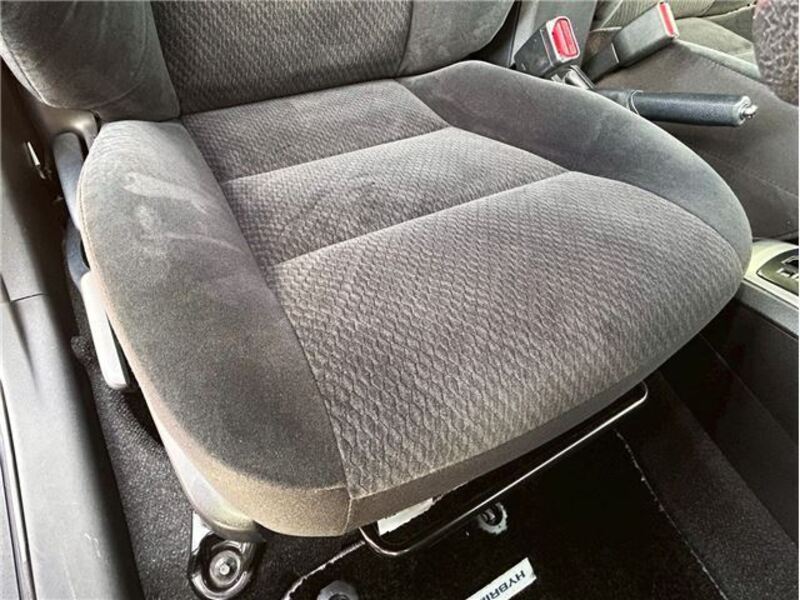 COROLLA AXIO