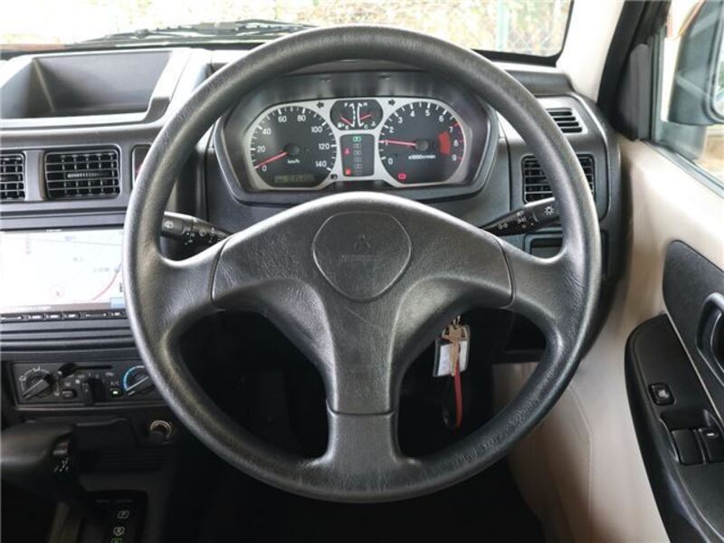 PAJERO MINI