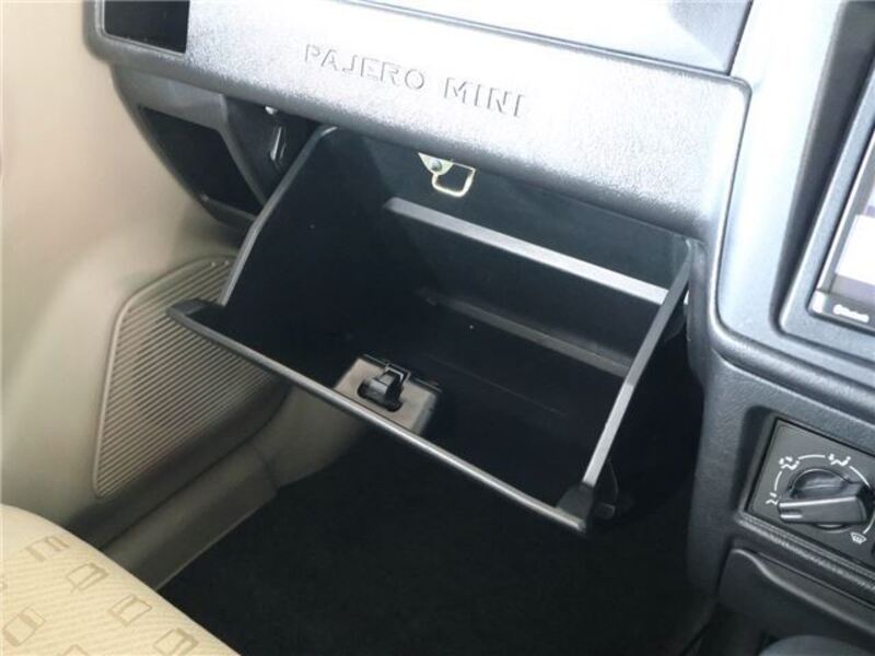 PAJERO MINI