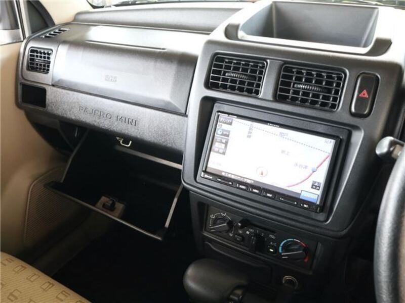 PAJERO MINI