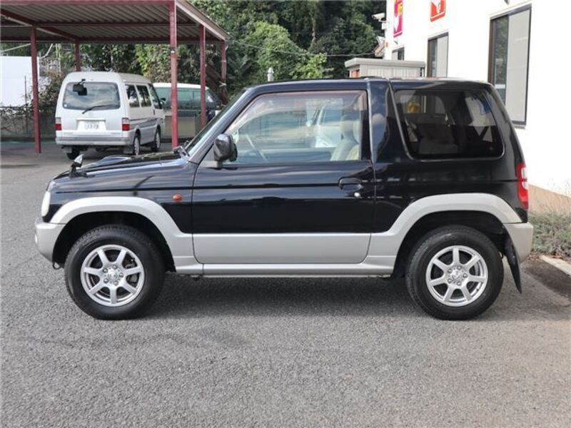 PAJERO MINI