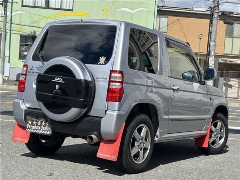 PAJERO MINI