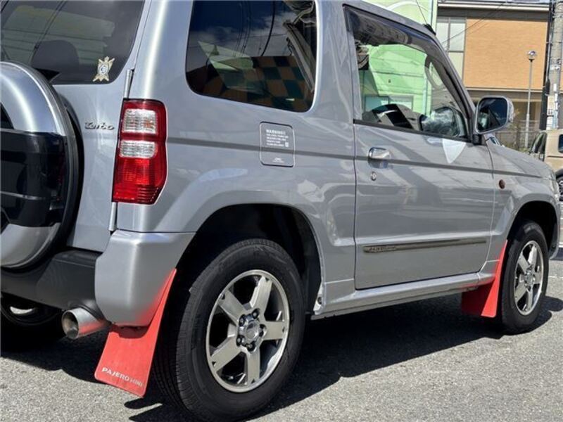 PAJERO MINI