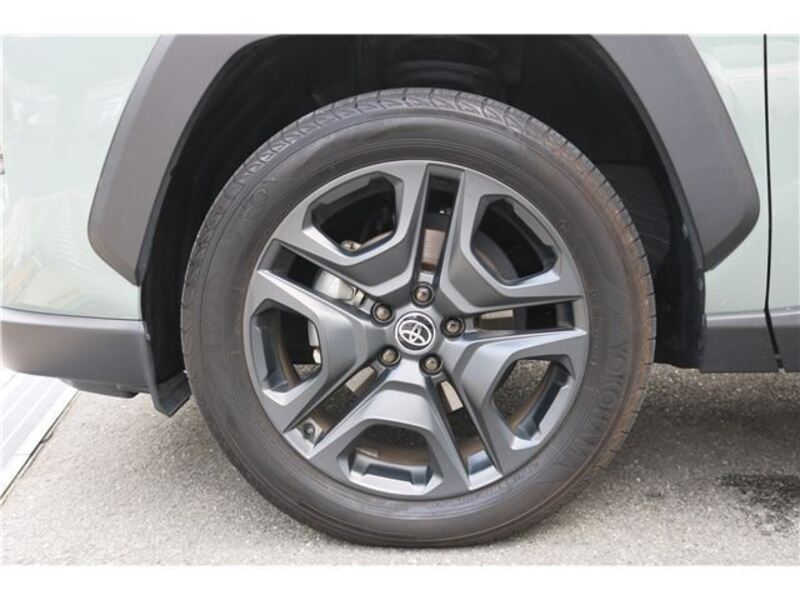 RAV4