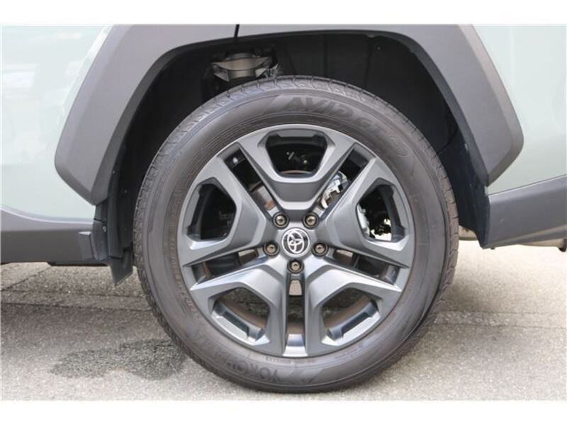 RAV4