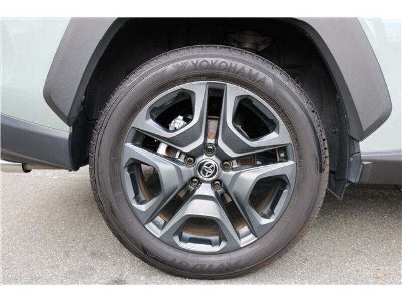 RAV4