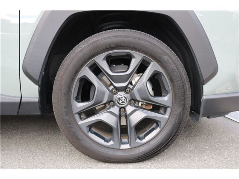 RAV4