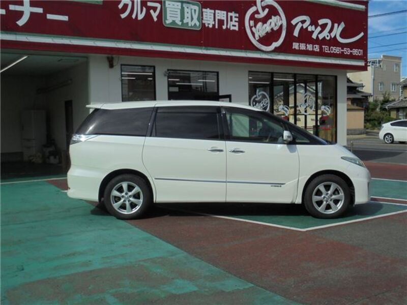 ESTIMA HYBRID
