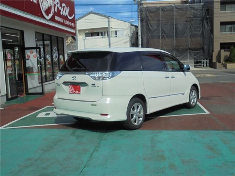ESTIMA HYBRID